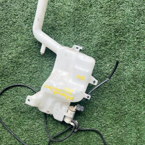 Bomba de agua Mitsubishi Montero 2000