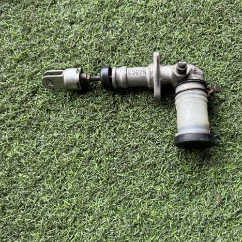 Bomba de embrague Nissan Pathfinder-terrano